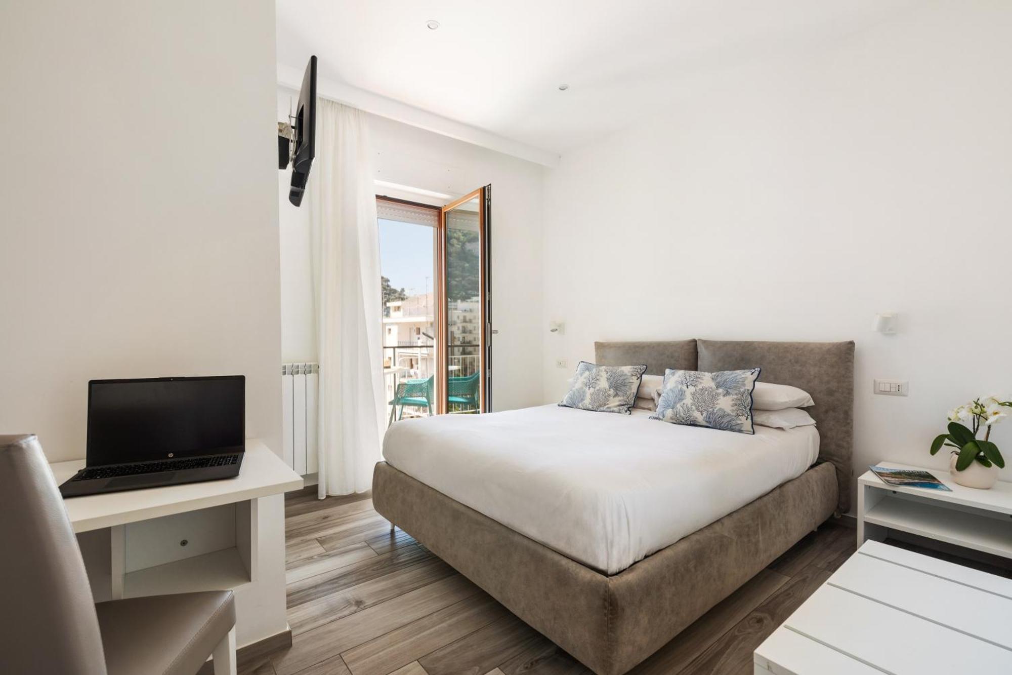 Yourhome - Maison Degli Aranci Sorrento Exterior photo